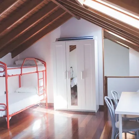 La 68 Вилла Санта-Брихида