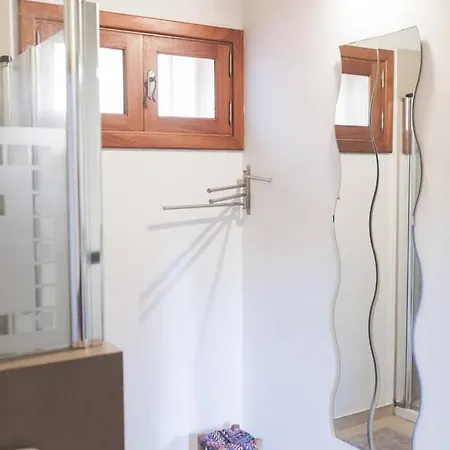 La 68 Villa Santa Brigida (Gran Canaria)